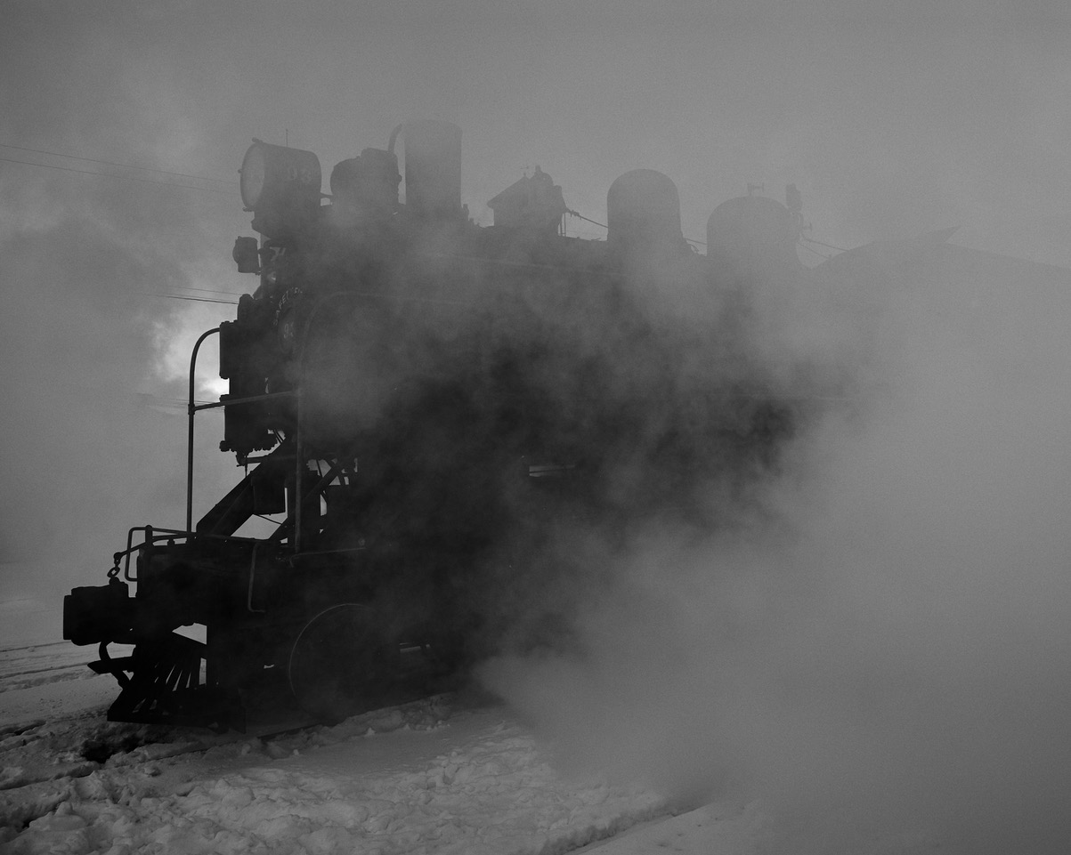 FUJI 50R STEAM ENGINES IN THE COLD OF WINTER
