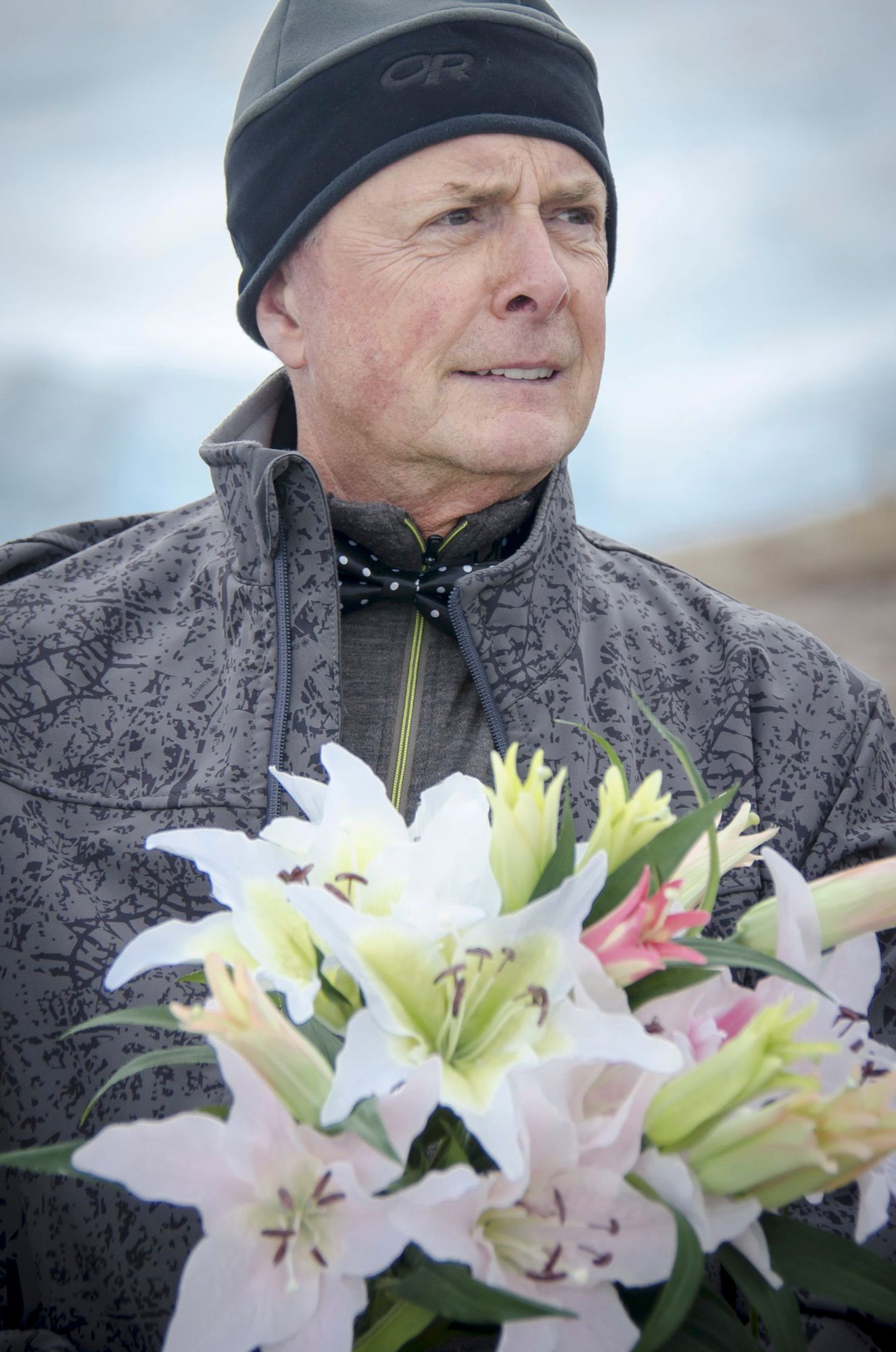 Art Wolfe managed to make his own boquet out of silk flowers.