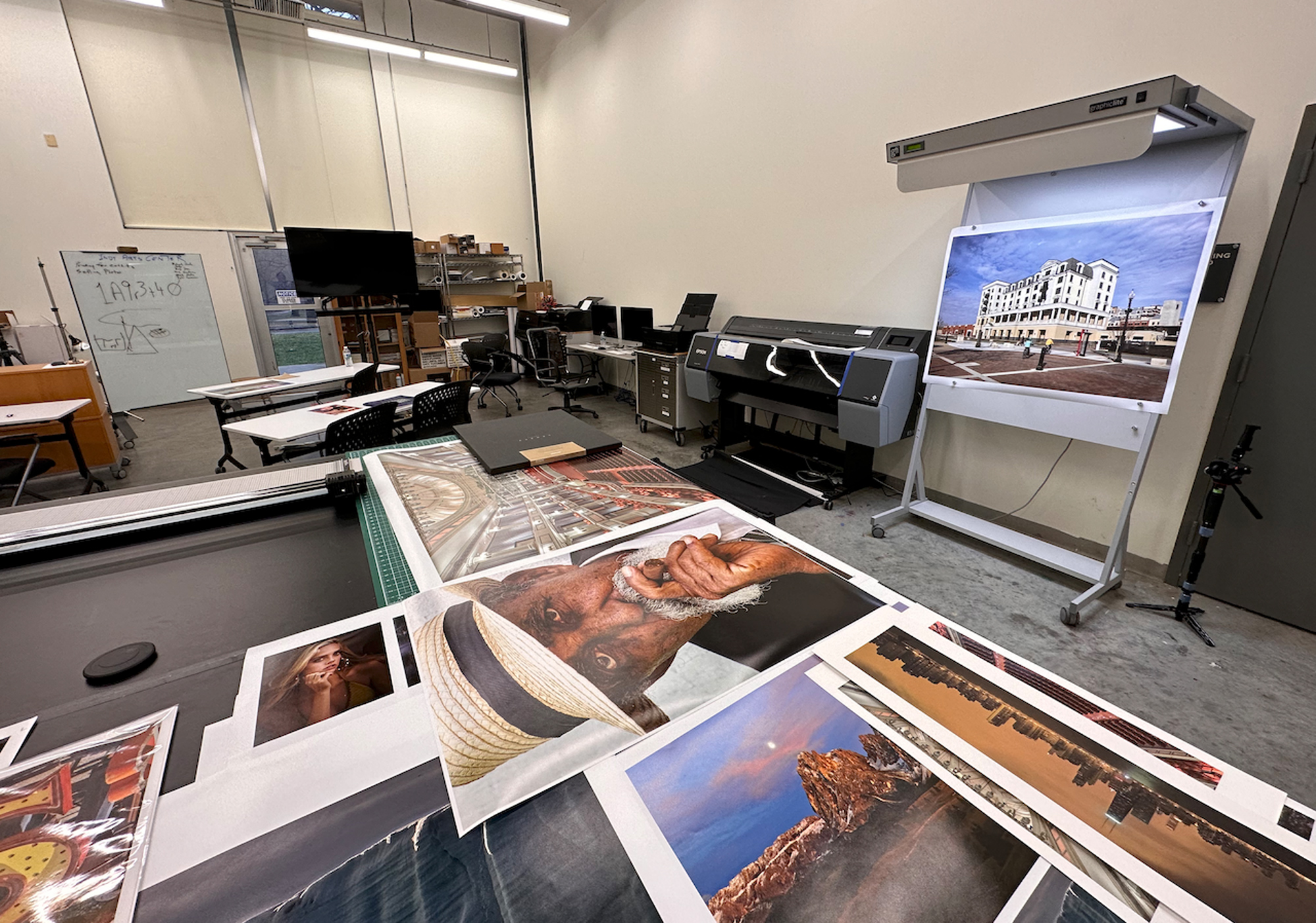 The Digital Imaging Studio at teh Indianapolis Art Center