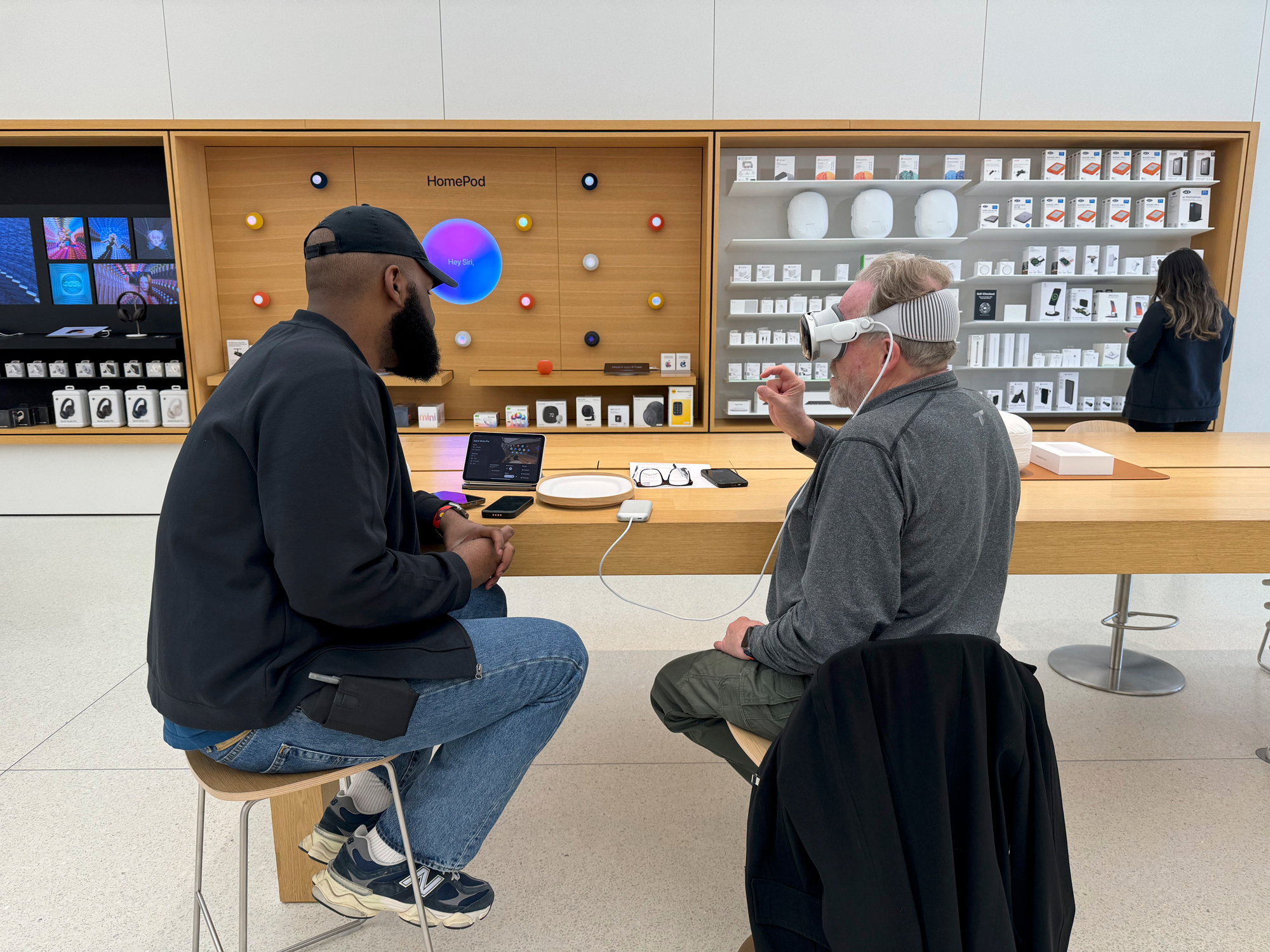 The demo was very impressive and the Apple Specialist was extremely patient, especially with all my questions that I asked and wanting to try out so many things.